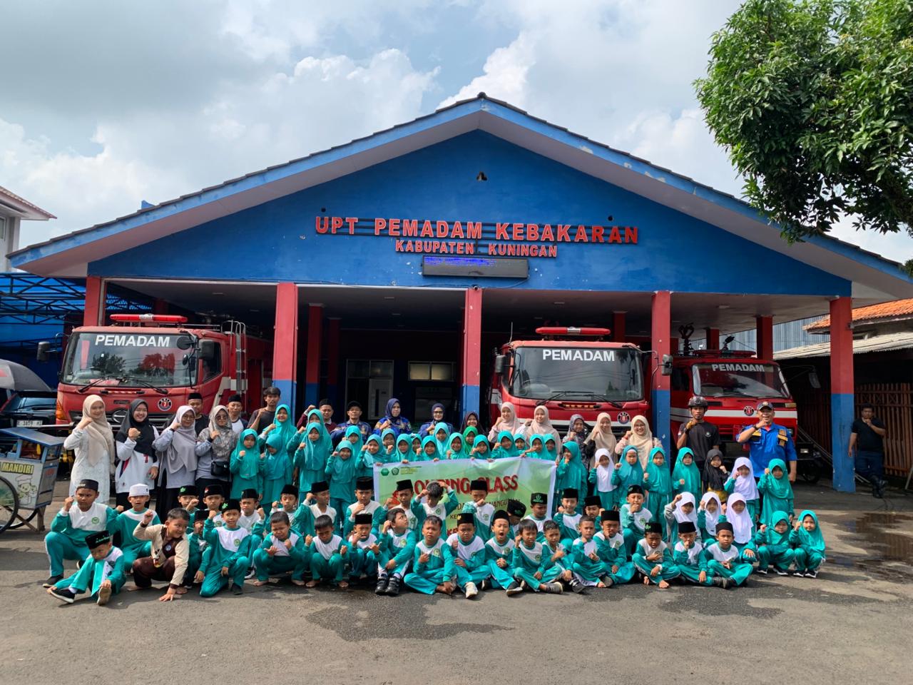 https://sdit.ponpesnurulhuda.org/wp-content/uploads/2025/10/WhatsApp-Image-2025-10-07-at-11.00.07-1.jpeg